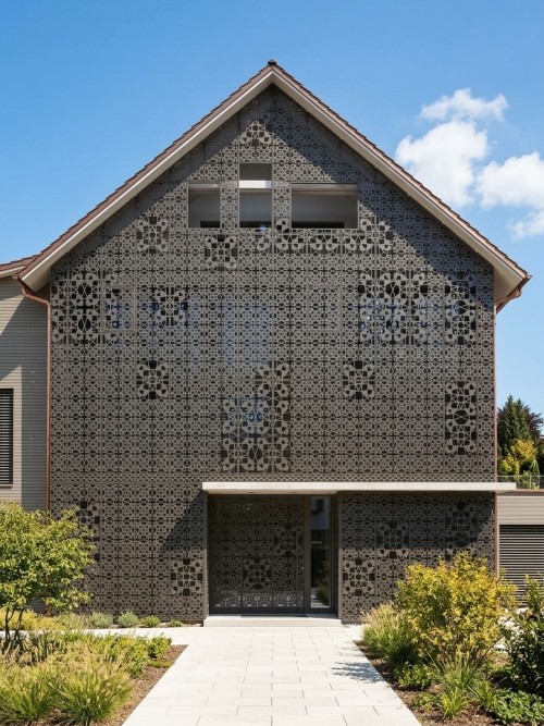Wenn Geschichte zur Fassade wird ⛪️ Das alte Kirchgemeindehaus in Rümlang sollte erneuert werden. Was auf den ersten Bli...