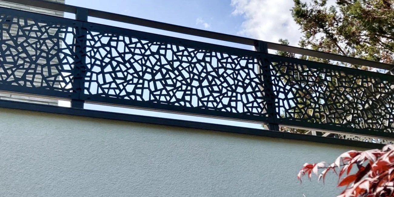 railing – freckle-faced-designs